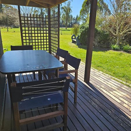 Te Anau Farm Cottage Екстер'єр фото