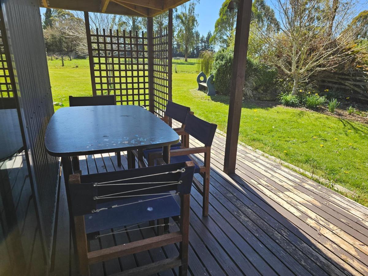 Te Anau Farm Cottage Екстер'єр фото
