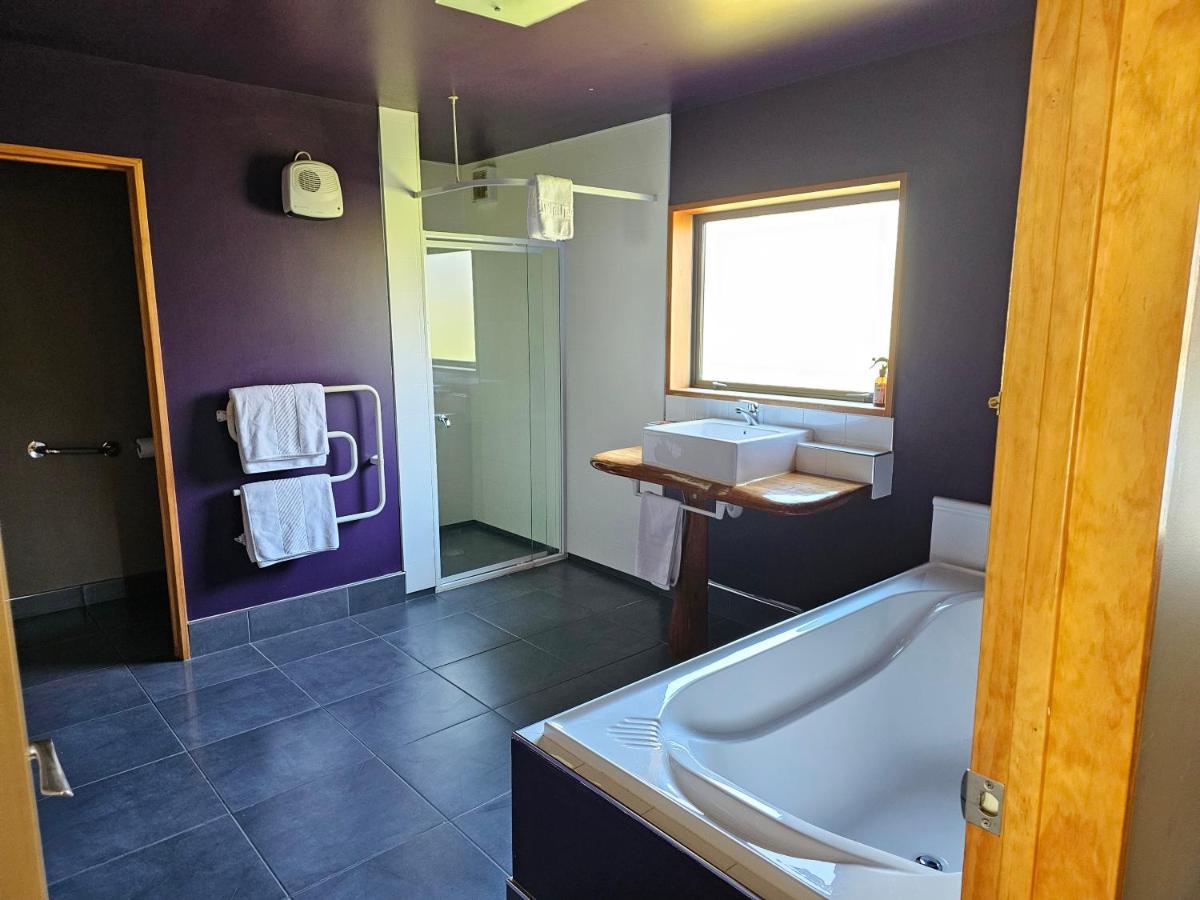 Te Anau Farm Cottage Екстер'єр фото